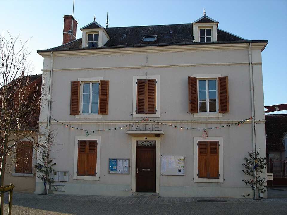File:Thevet-Saint-Julien (36) - Mairie.jpg