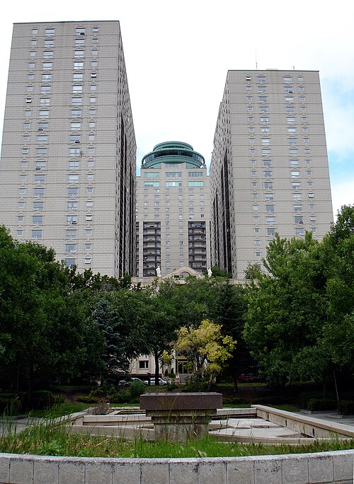 File:Fort Garry Place, Winnipeg.jpg