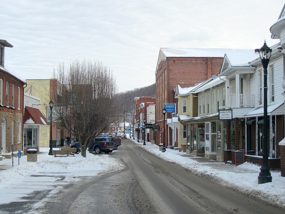 File:Keyser, WV - downtown.JPG