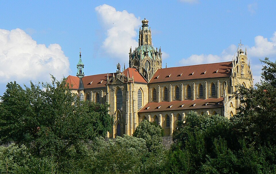 File:Kladruby Monastery (4).jpg