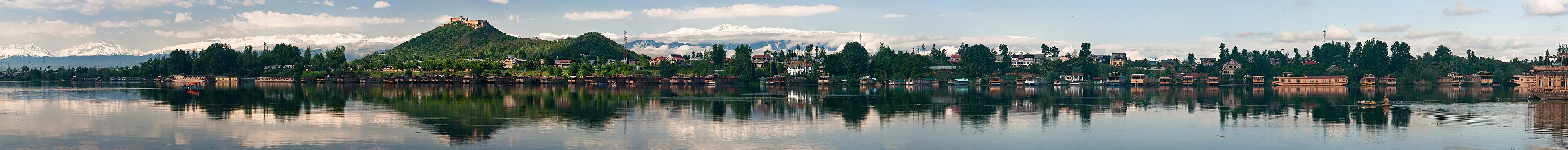 Nigeen Lake, by KennyOMG (edited by UnpetitproleX)
