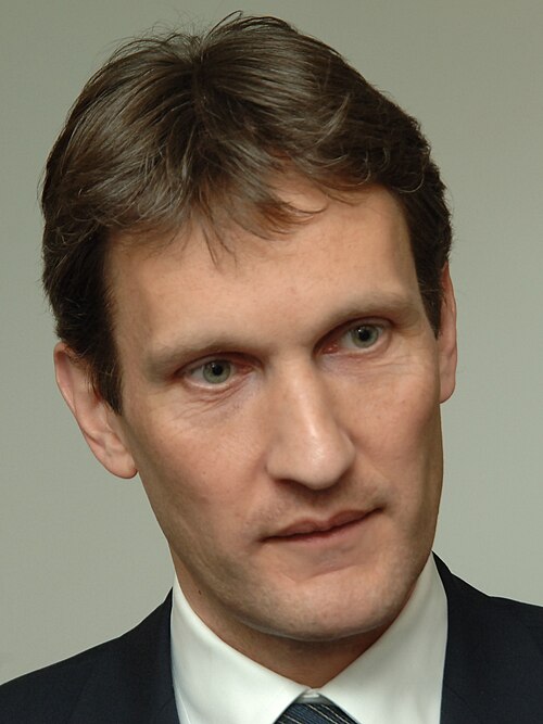 File:Slobodan Vuksanovic in 2006 (cropped).jpg