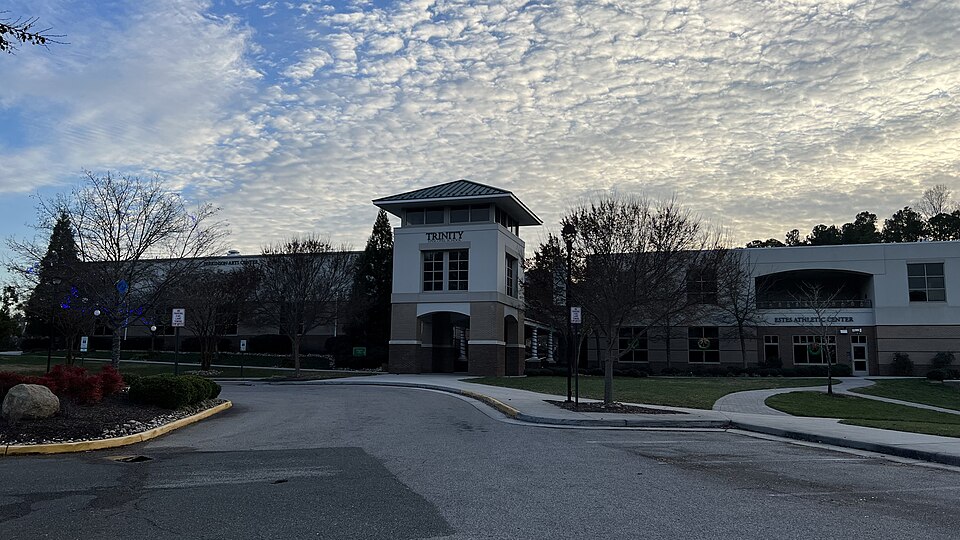 File:Trinity Episcopal School.jpg