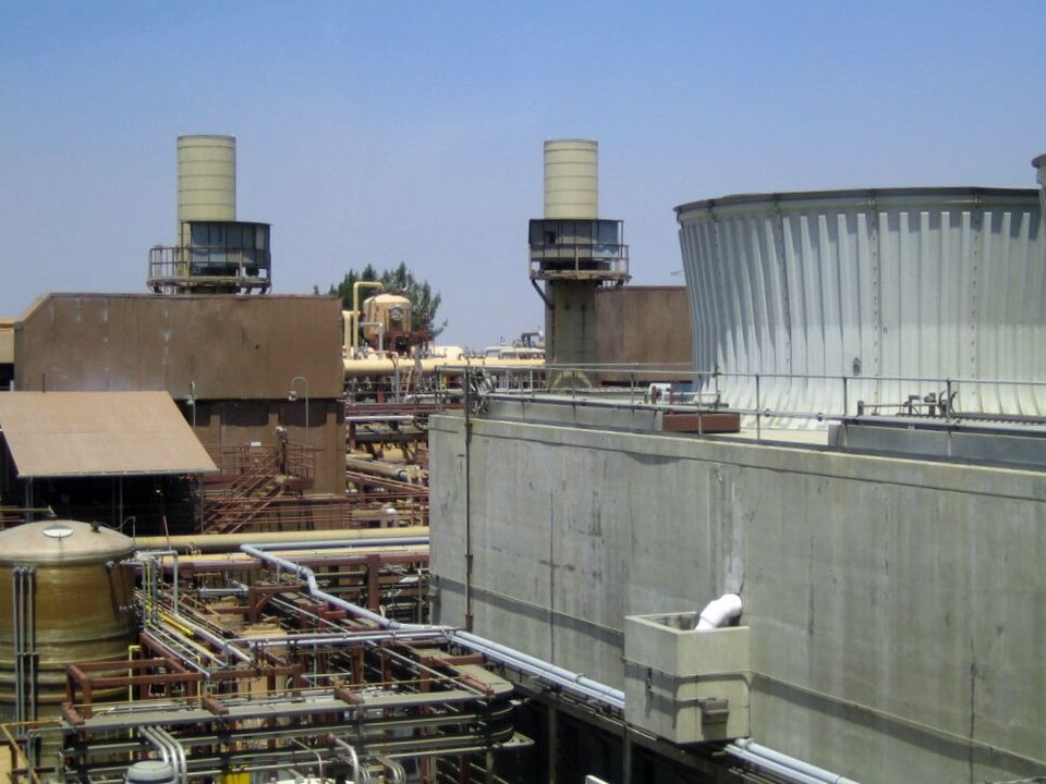 File:Puente Hills Gas-To-Energy Facility.jpg