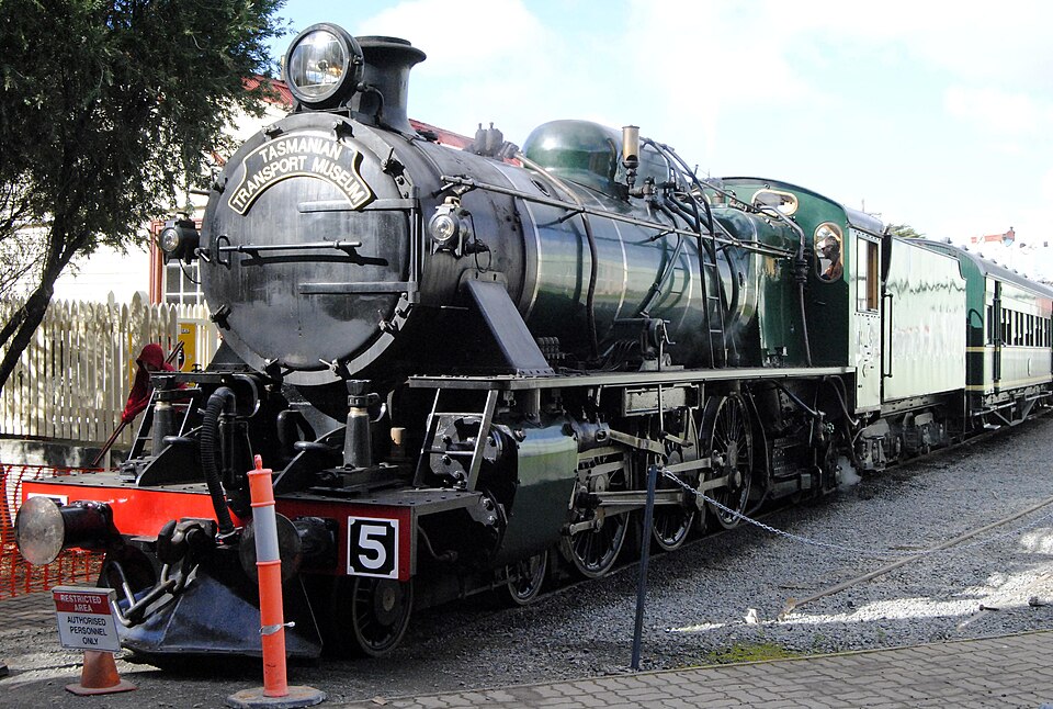 File:TGR M Class.jpg