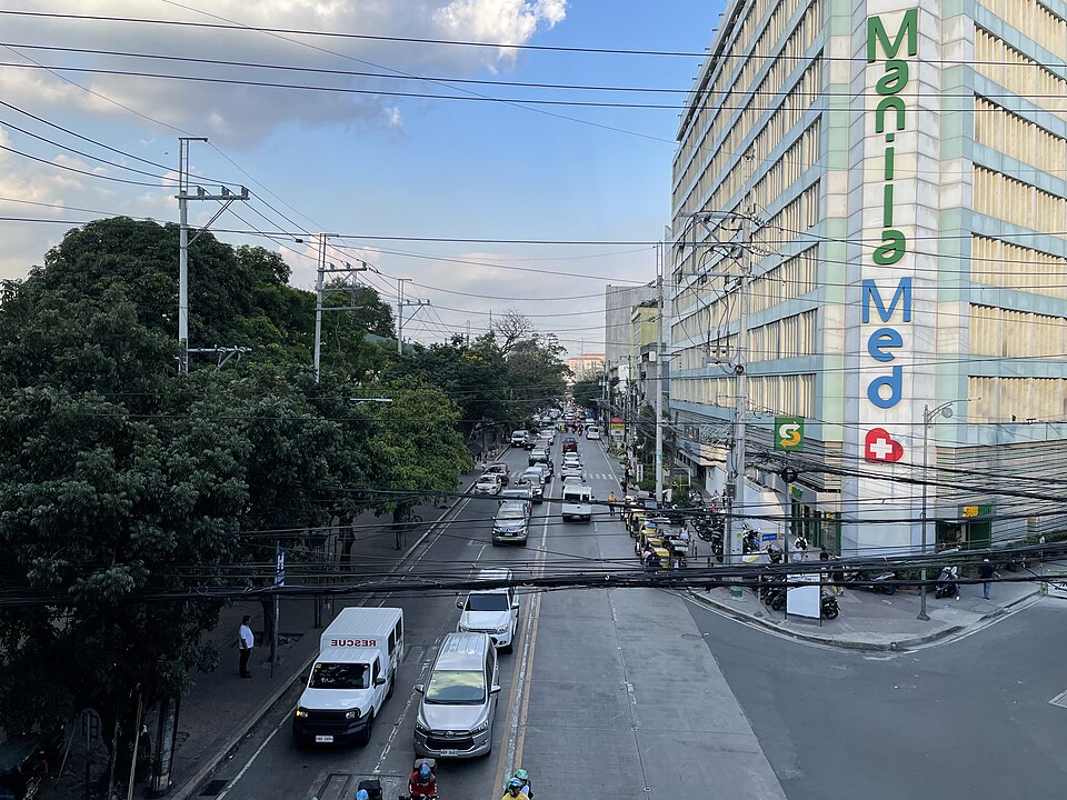 File:United Nations Avenue in March 2026.jpg