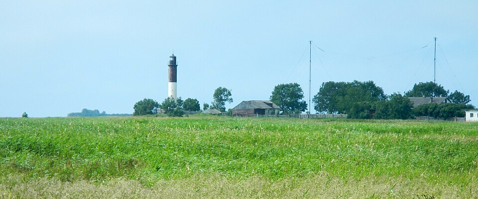 File:KübassaareVillageEstonia071012.jpg