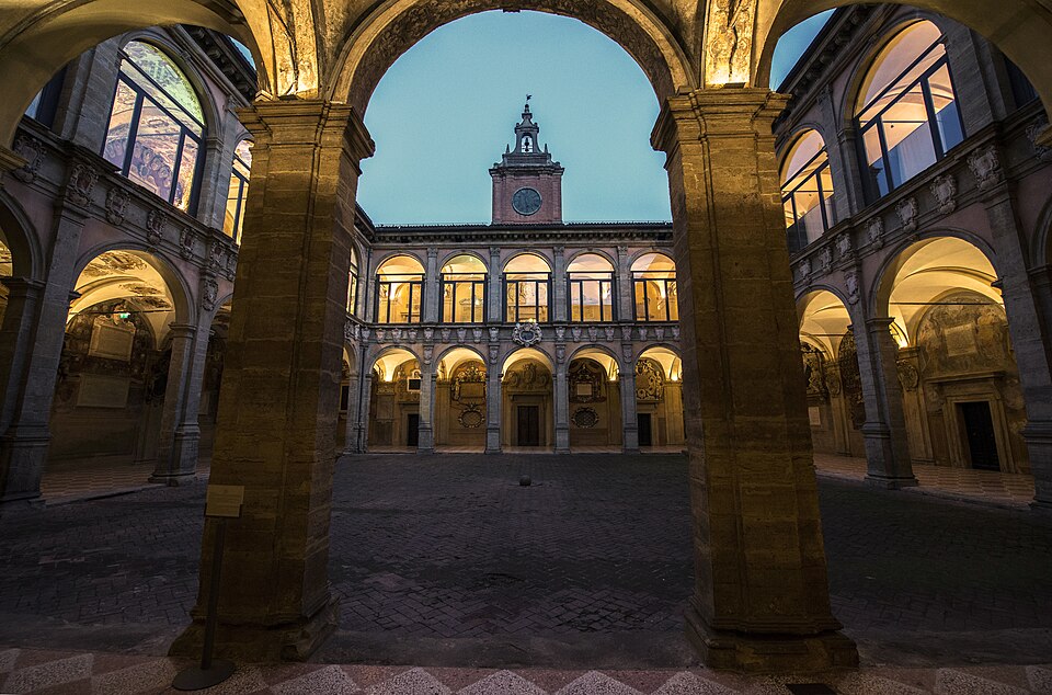 File:Archiginnasio ora blu Bologna.jpg
