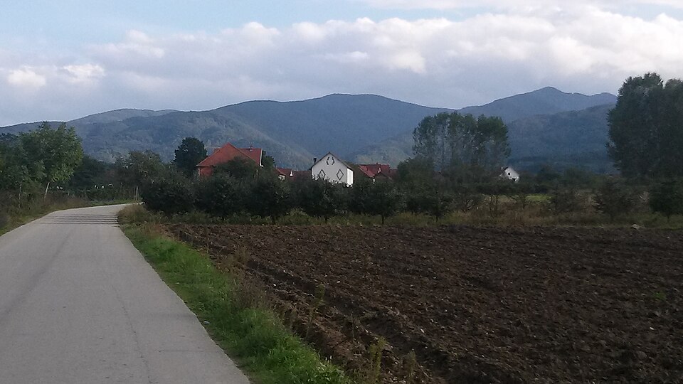 File:Nakrivanj, Leskovac 03.jpg