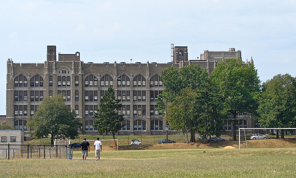 File:Olney HS Philly.JPG