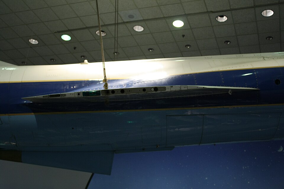 File:View of F-104 Wing.jpg