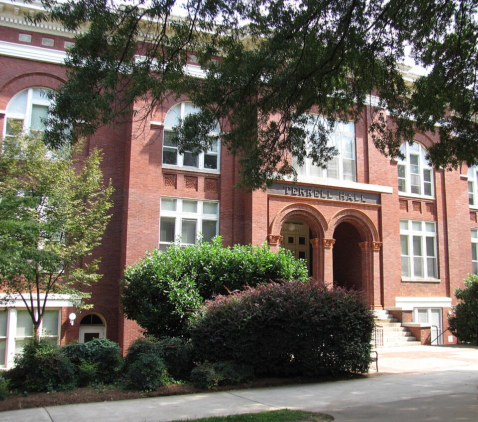 File:Terrell Hall - North Campus.jpg