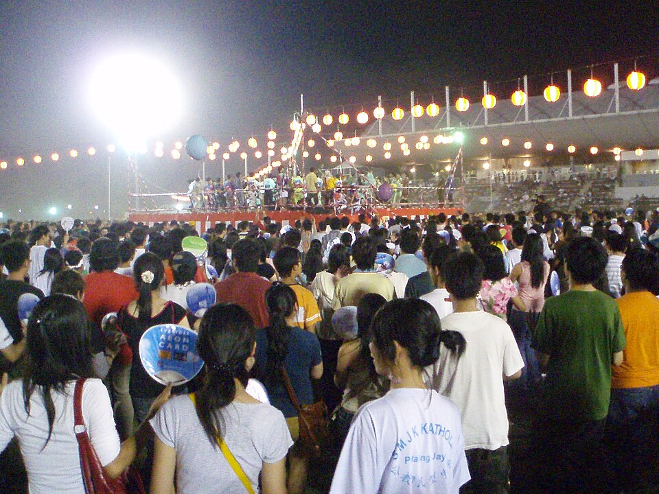File:Bon Odori 2009.JPG