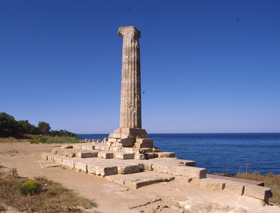 File:Capo Colonna2 retouched.png