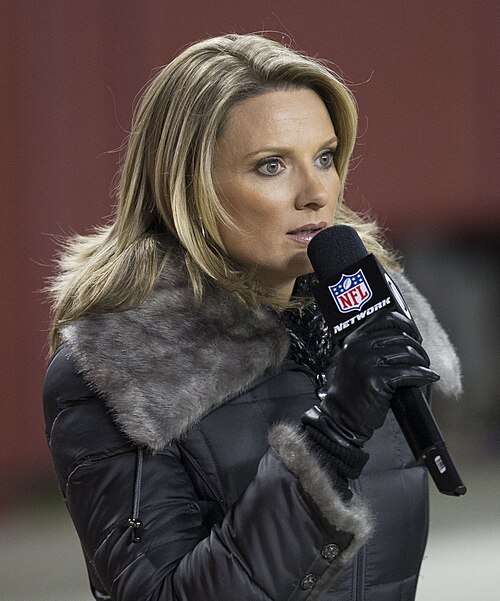 File:Stacey Dales (15881289720).jpg
