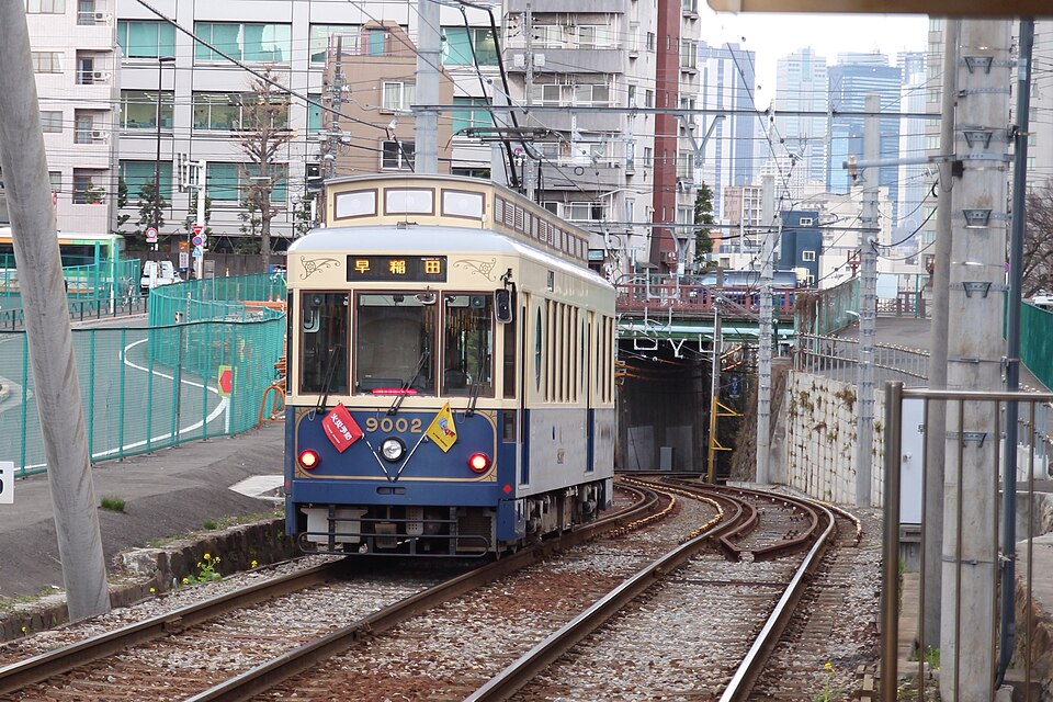 File:Toden Arakawa Tram Near Kishibojinmae Station.jpg