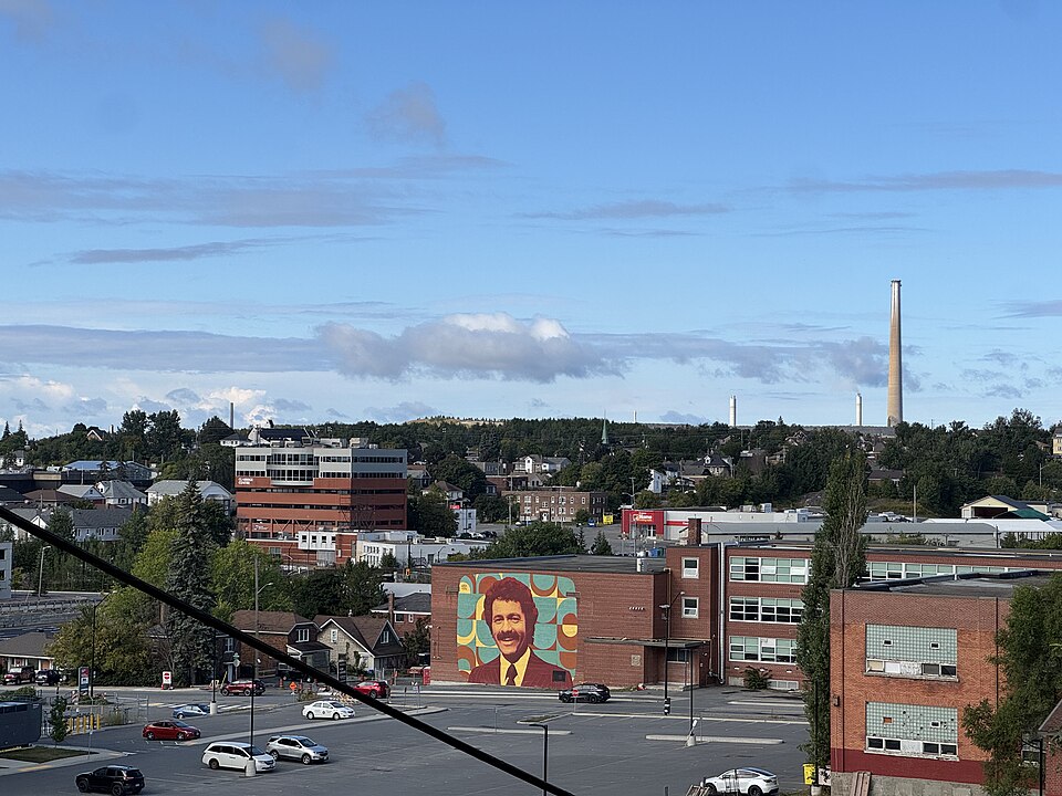 File:Uptown Neighbourhood.jpg