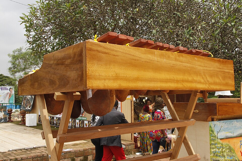 File:Balafons3.jpg
