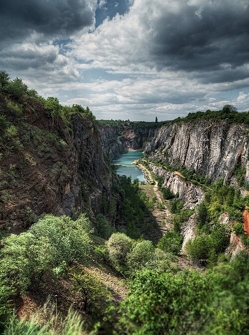 File:Czech Grand Canyon (Velka Amerika) 2014.jpg
