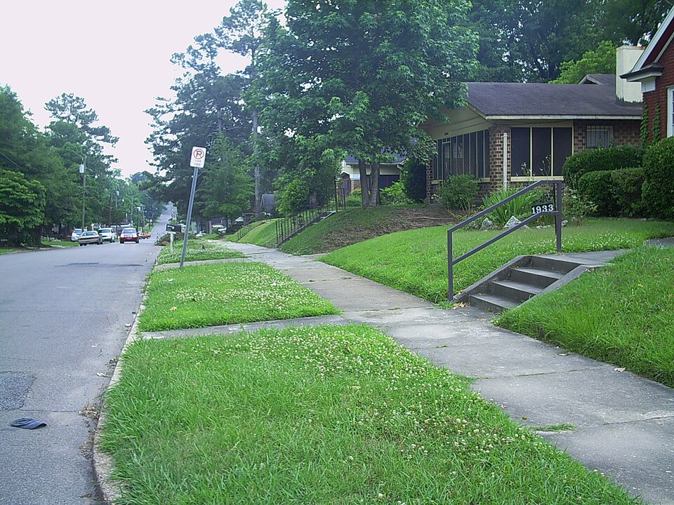 File:Midtown Historic District.JPG