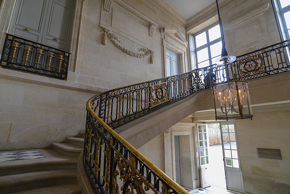 File:The Petit Trianon (23935245609).jpg