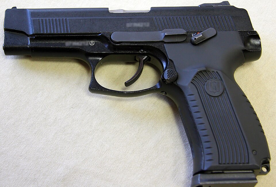 File:9-мм Пистолет Ярыгина ПЯ 6П35 02.jpg
