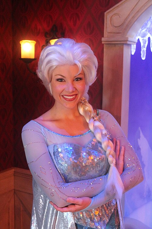 File:ElsaFrozen.jpg