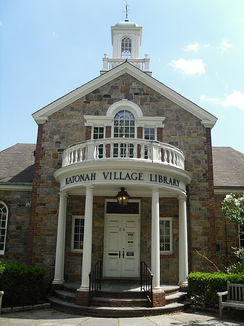 File:Katonah, New York (4594587645).jpg