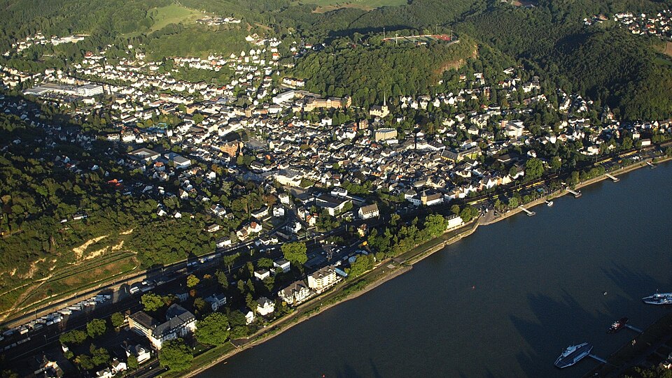 File:Linz am Rhein.jpg