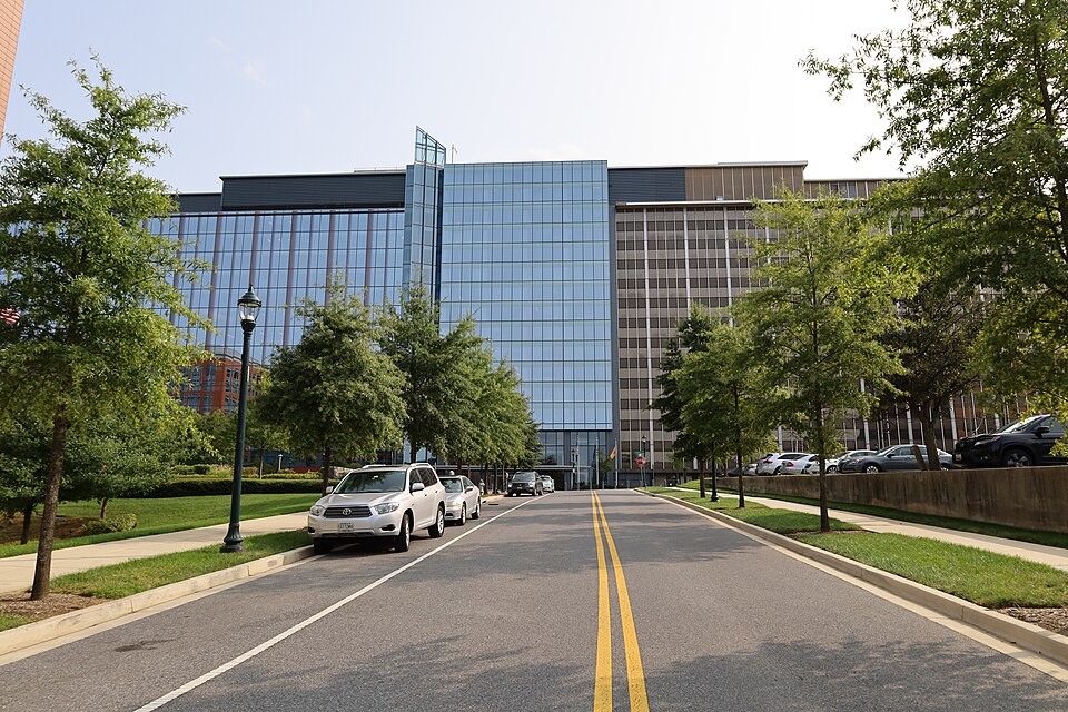 File:5600 Fishers Lane 2020a.jpg