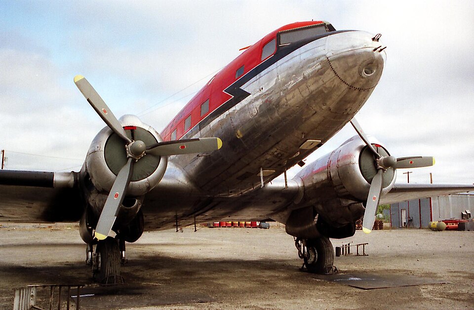File:DC3S Kenn Borek.jpg