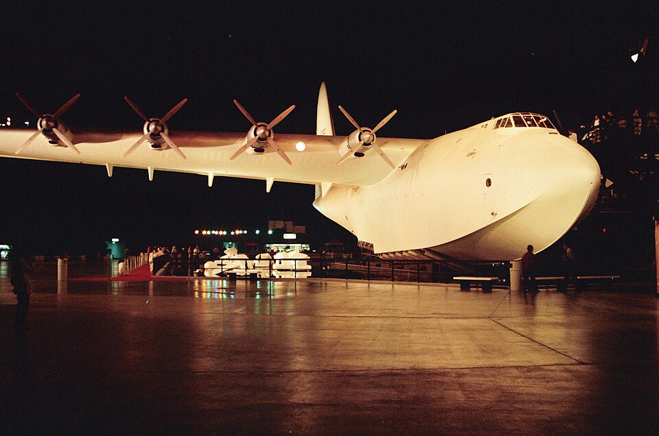 File:Spruce Goose, 1987.jpg