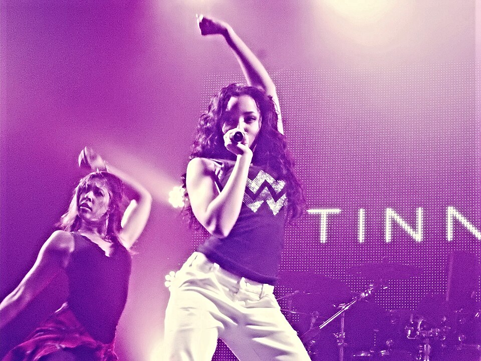 File:Tinashe, Heaven, London (17277050692).jpg