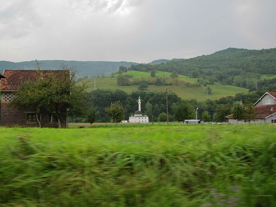 File:Gornja Jošanica mosque.JPG