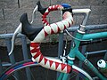Bicycle handlebar with harlequin wrap