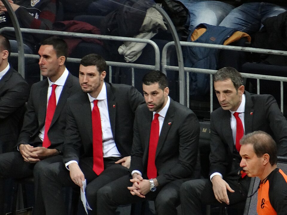 File:Milenko Topić KK Crvena zvezda 20171219.jpg