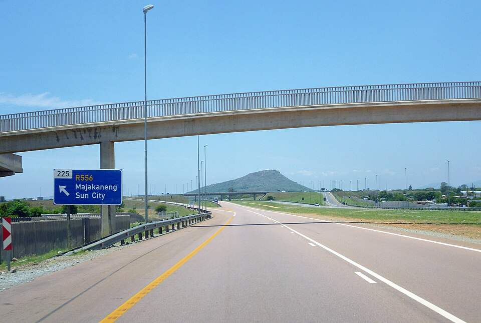 File:N4roadeastboundnearmodderspruit.jpg