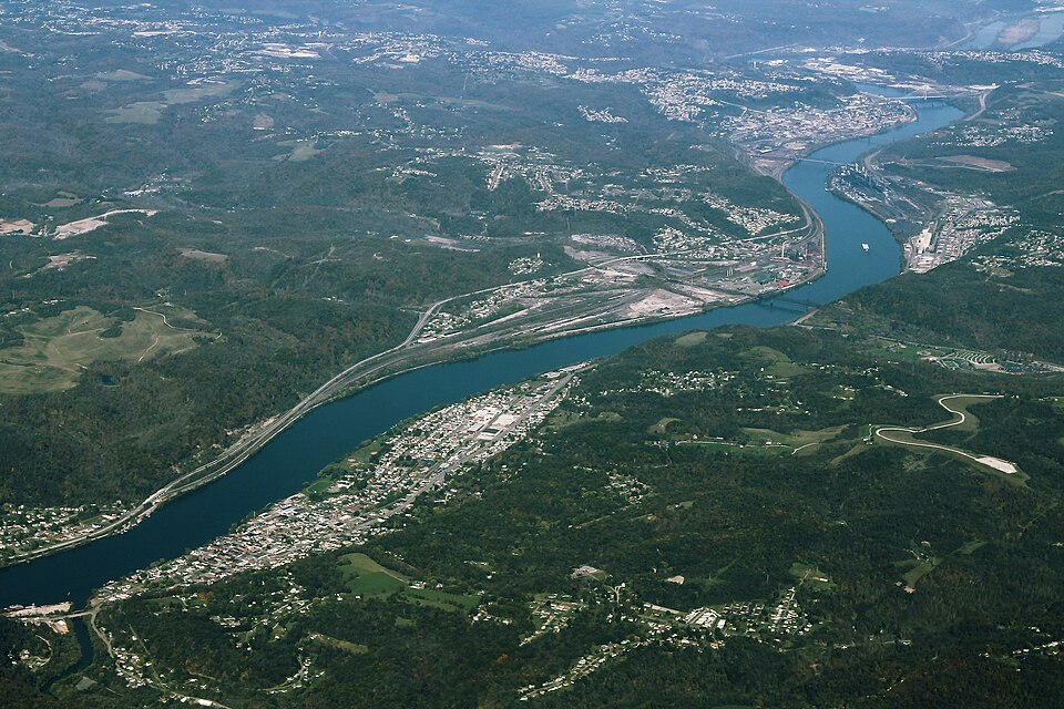 File:OhioRiverAerial-NorthwestOfPittsburgh (30386676063).jpg