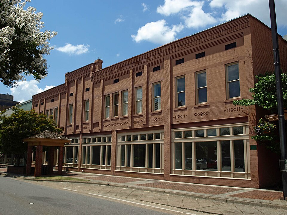 File:Everett Building Huntsville July 2010 01.jpg