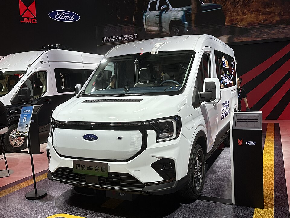 File:Ford E-Transit 001.jpg