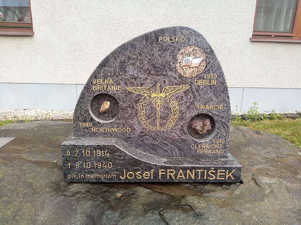 File:Josef FRANTISEK memorial.jpg