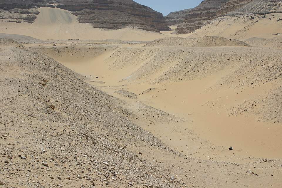 File:Khasekhemwy's Tomb.jpg