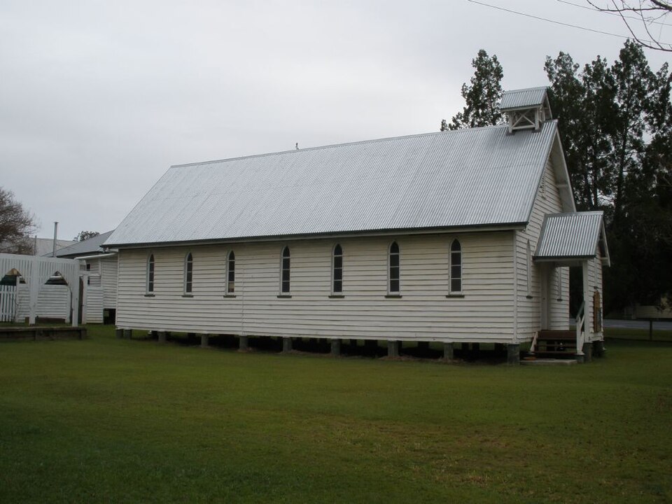 File:St Andrews Presbyterian Church, Esk.jpg