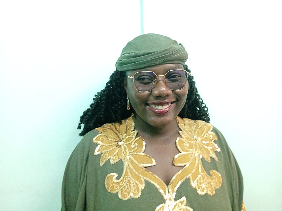 File:Maïmounatou Bourzaka 01.jpg