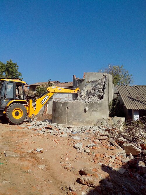 File:Sarsavani water tank work progress..jpg