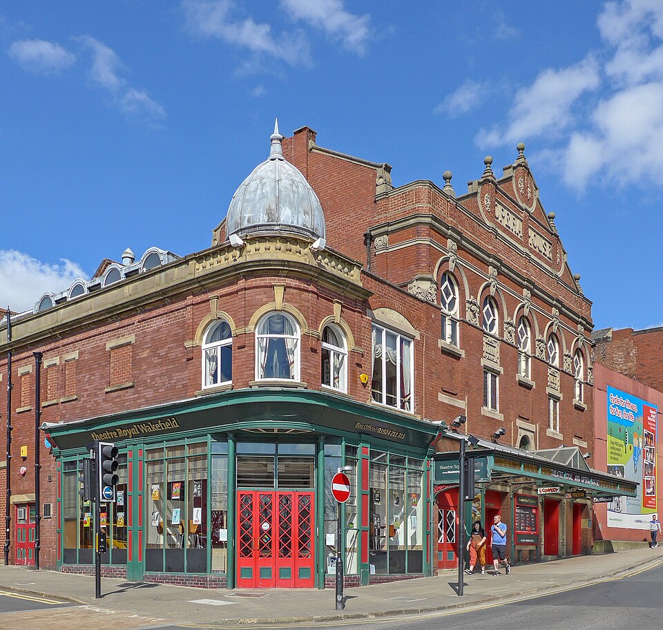 File:Theatre Royal, Wakefield (17216645475).jpg