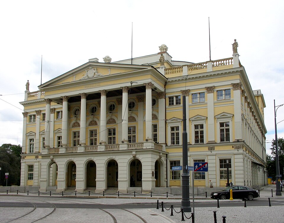 File:Wrocław - Opera Wrocławska.jpg