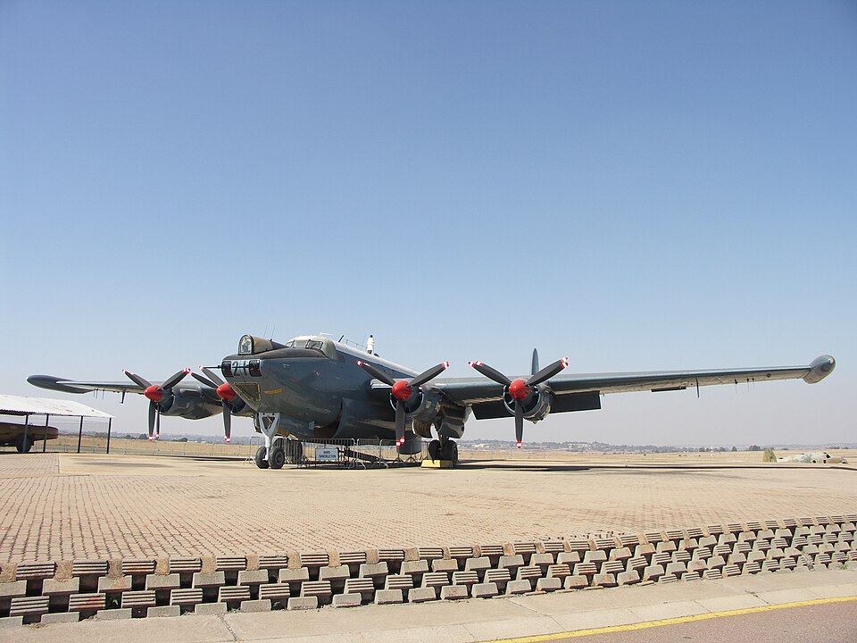 File:SAAF-Avro Shackleton-001.jpg