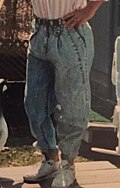 Trendy 1980s pleated acid-washed jeans