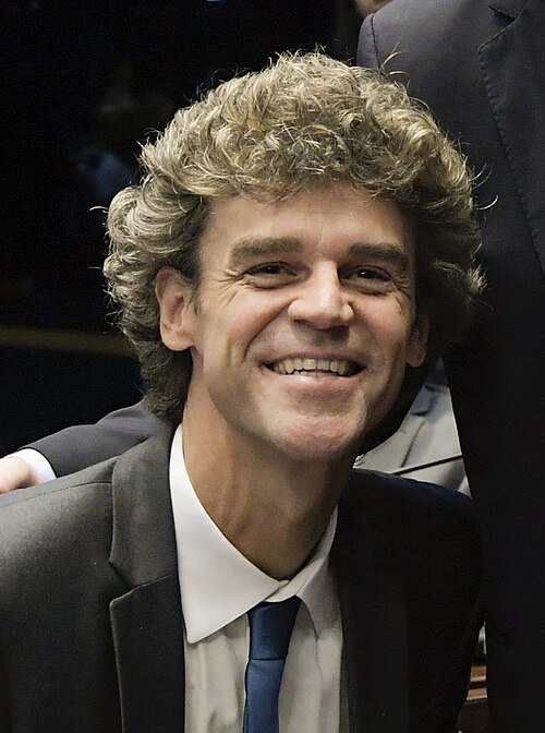 File:Guga Kuerten.jpg
